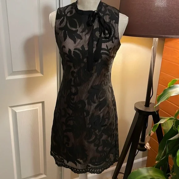 chiffon lace mother of the bride dresses A-line Illusion Neckline Cap Sleeves Lace Appliques Chiffon Mother Of The  Bride Dress
